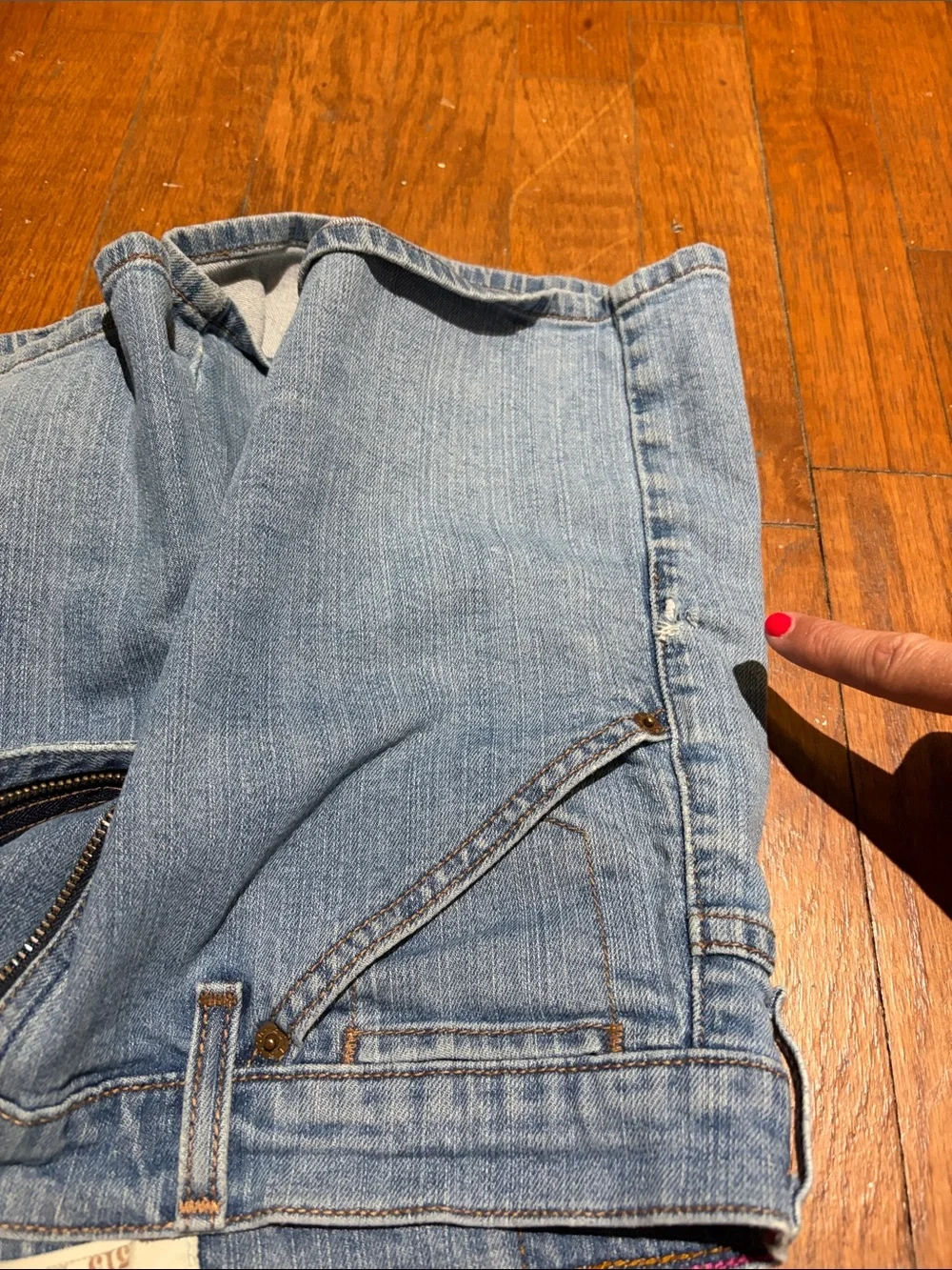 Vintage Y2K LEVIS 515 Light Blue Denim Jean Shorts holes used Sz 10
